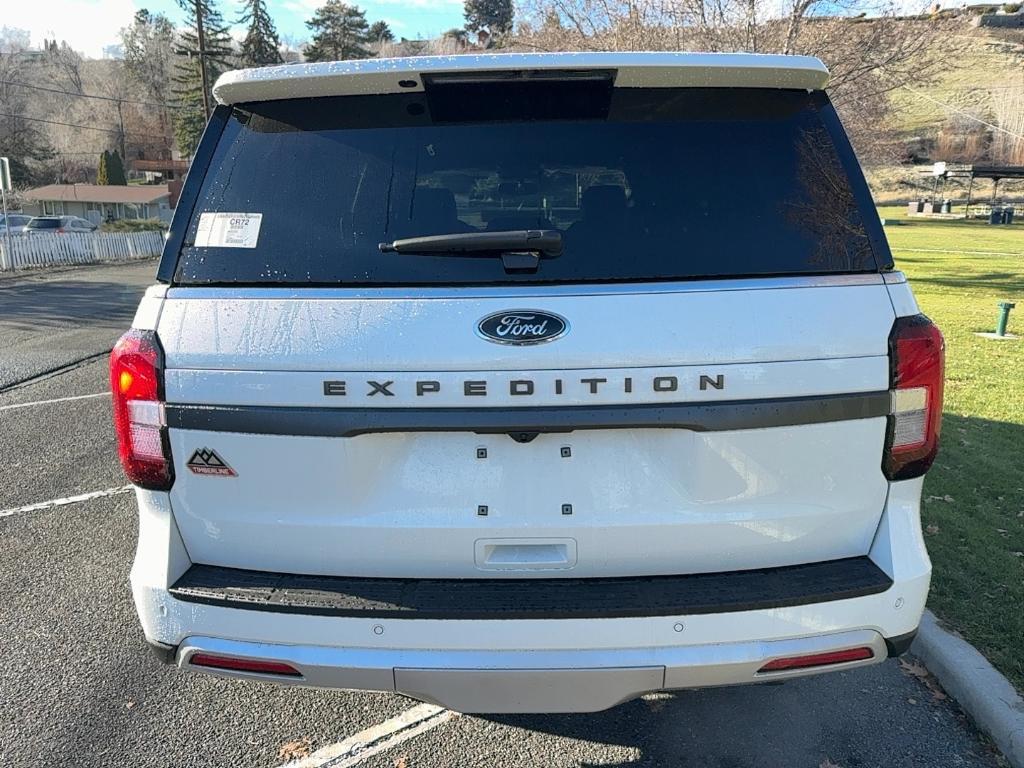 new 2024 Ford Expedition car, priced at $85,010