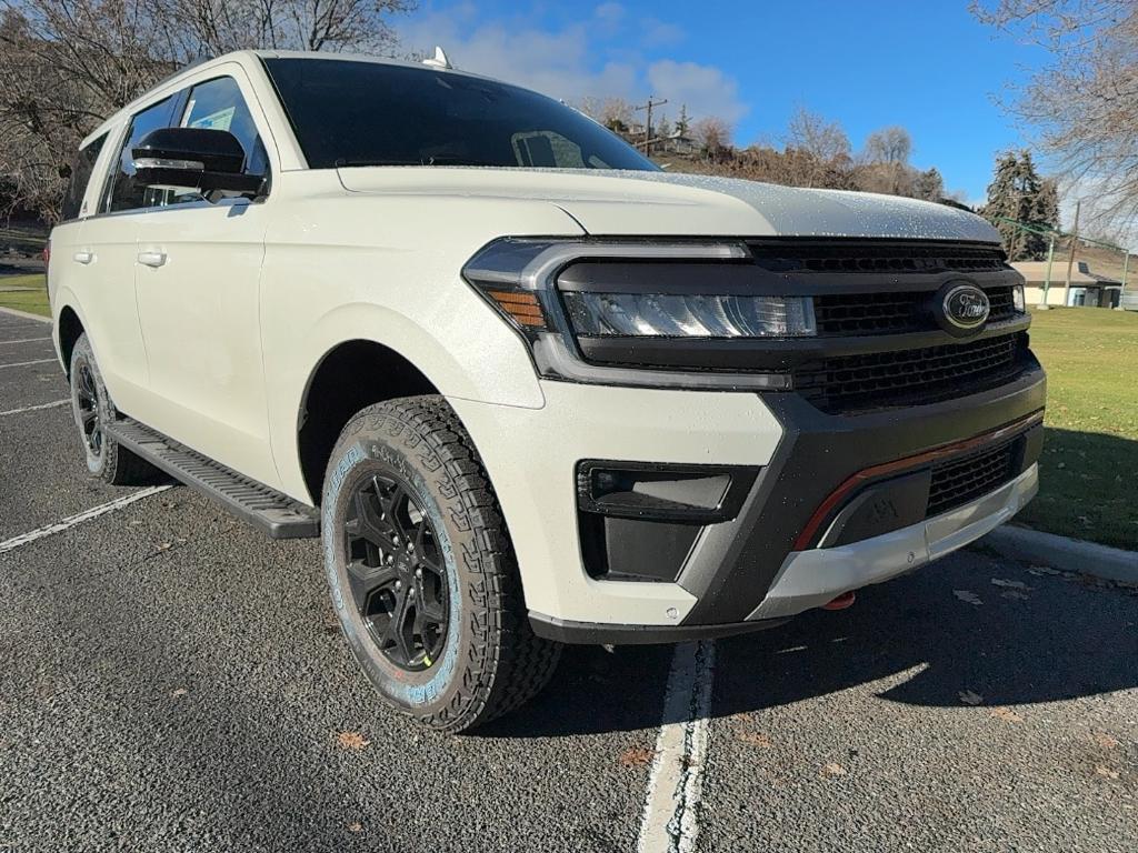 new 2024 Ford Expedition car, priced at $85,010