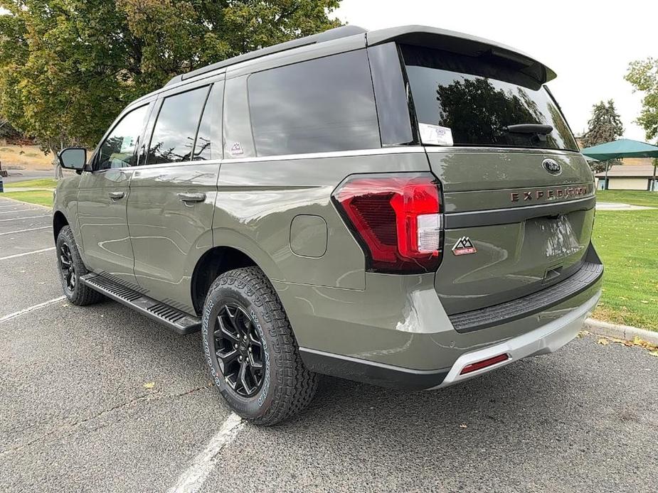 new 2024 Ford Expedition car, priced at $84,015