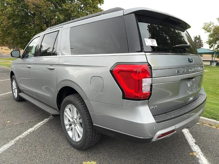 new 2024 Ford Expedition Max car, priced at $76,115