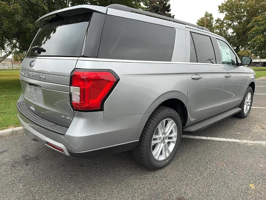 new 2024 Ford Expedition Max car, priced at $76,115