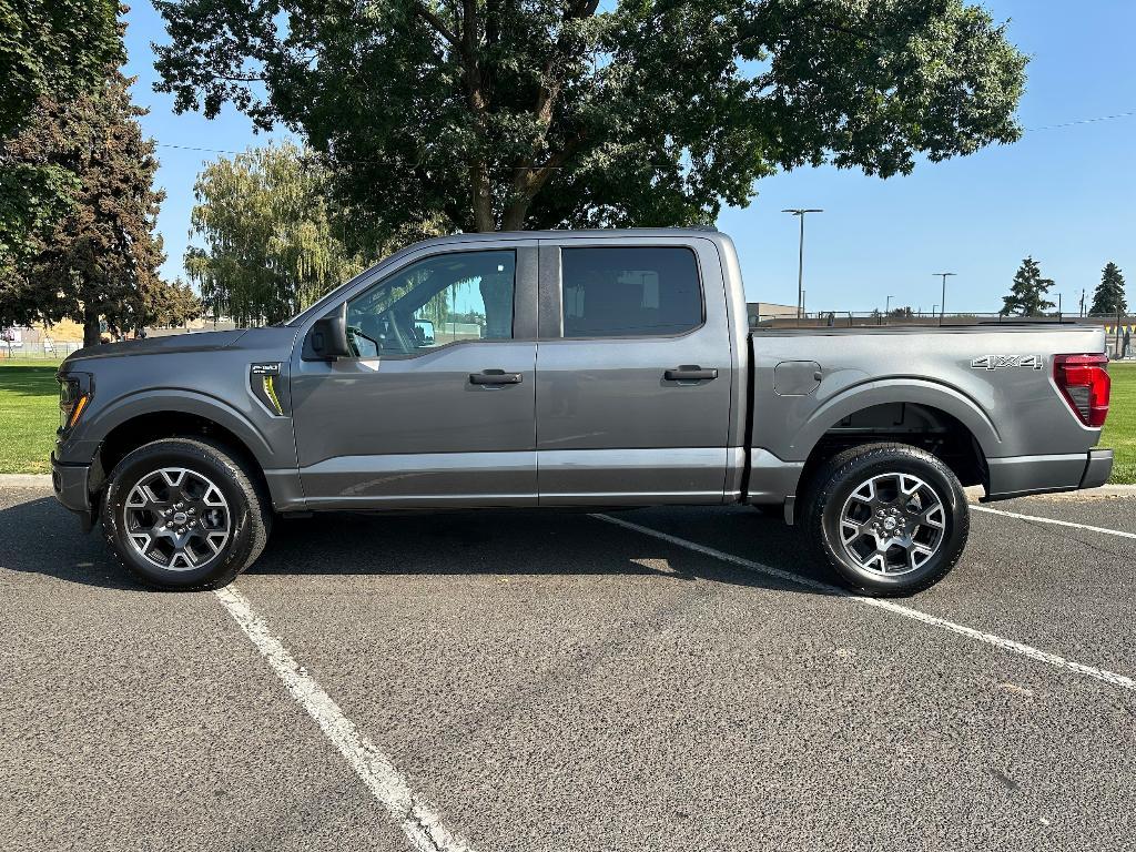 new 2024 Ford F-150 car, priced at $52,210