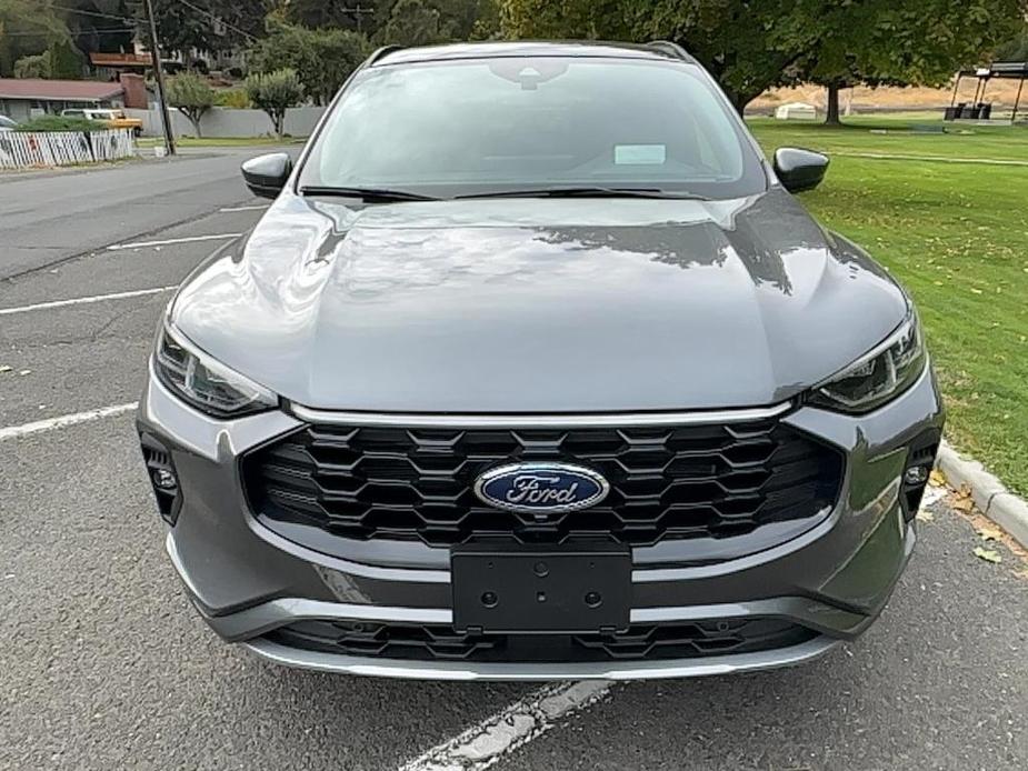 new 2025 Ford Escape car, priced at $42,875