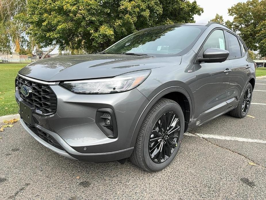 new 2025 Ford Escape car, priced at $42,875