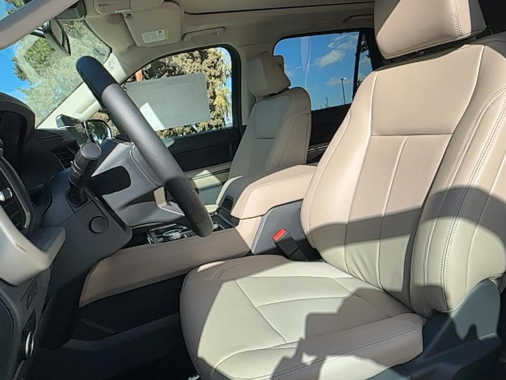 new 2024 Ford Expedition car, priced at $73,430