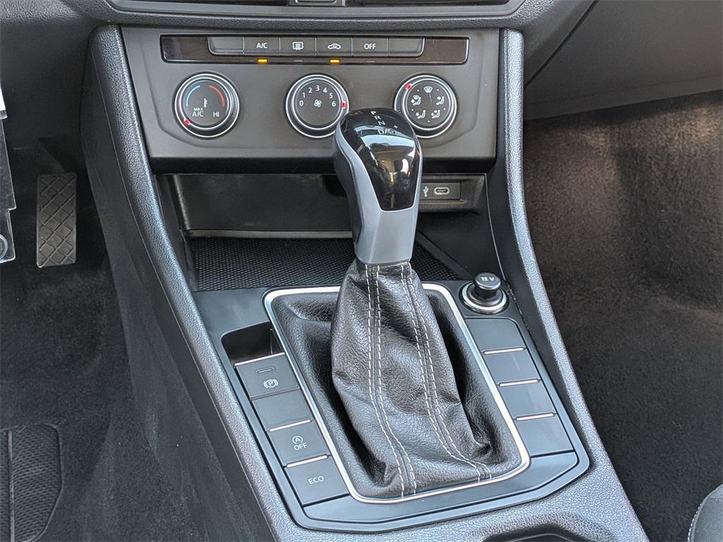 used 2024 Volkswagen Jetta car, priced at $15,995