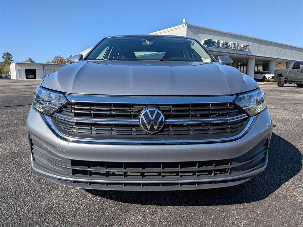 used 2024 Volkswagen Jetta car, priced at $15,995