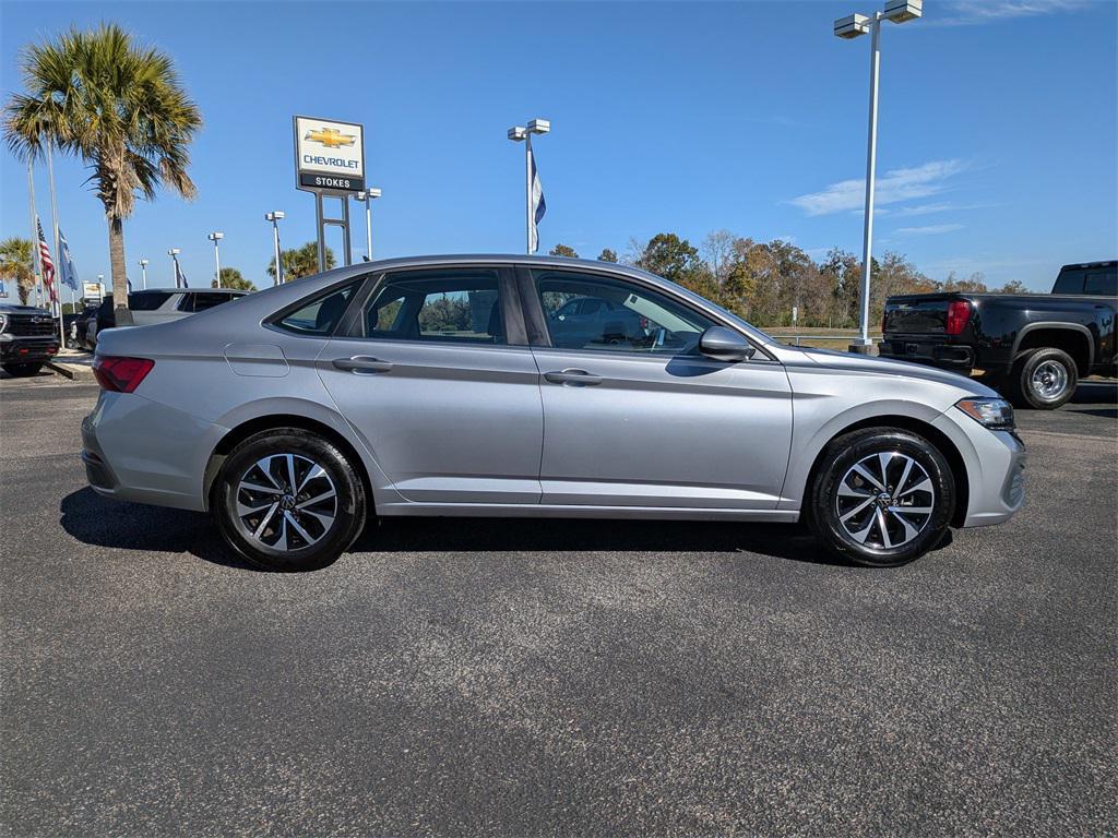 used 2024 Volkswagen Jetta car, priced at $15,995