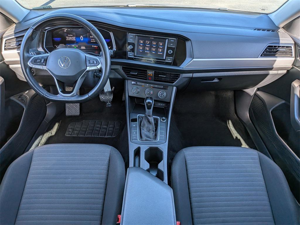 used 2024 Volkswagen Jetta car, priced at $15,995