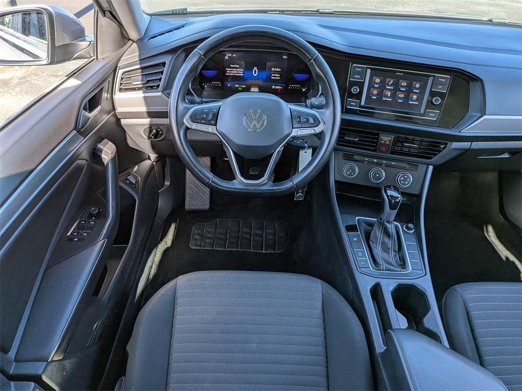 used 2024 Volkswagen Jetta car, priced at $15,995