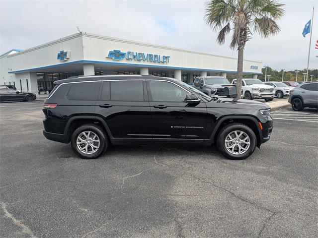 used 2021 Jeep Grand Cherokee L car, priced at $25,250