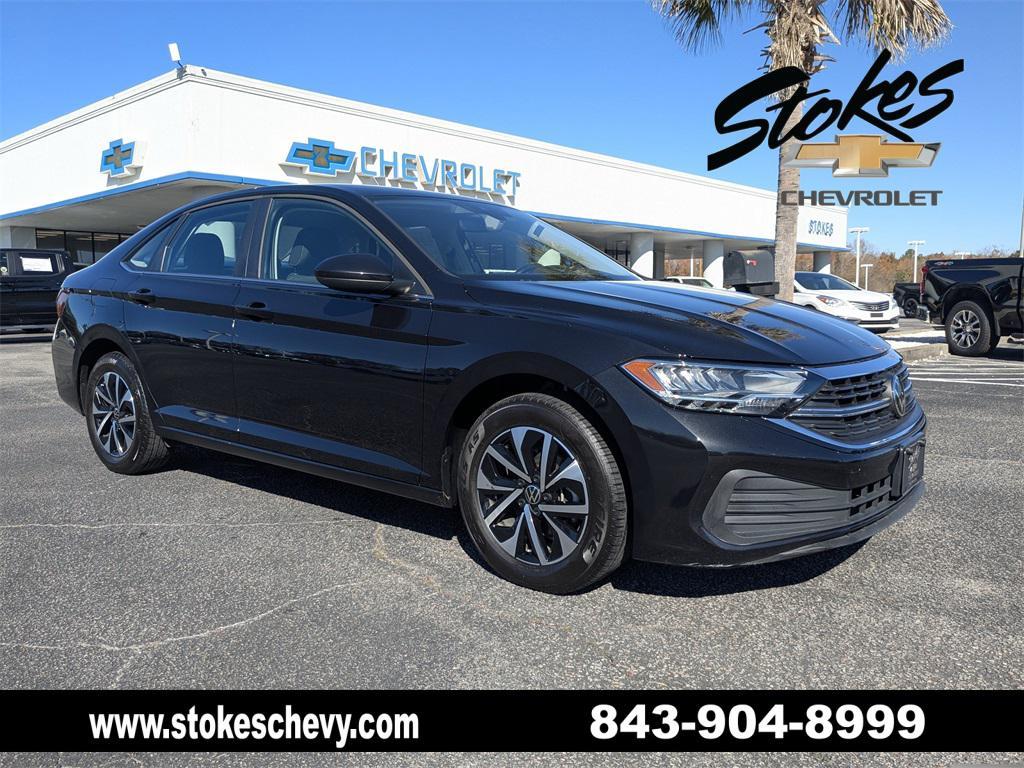 used 2024 Volkswagen Jetta car, priced at $15,995