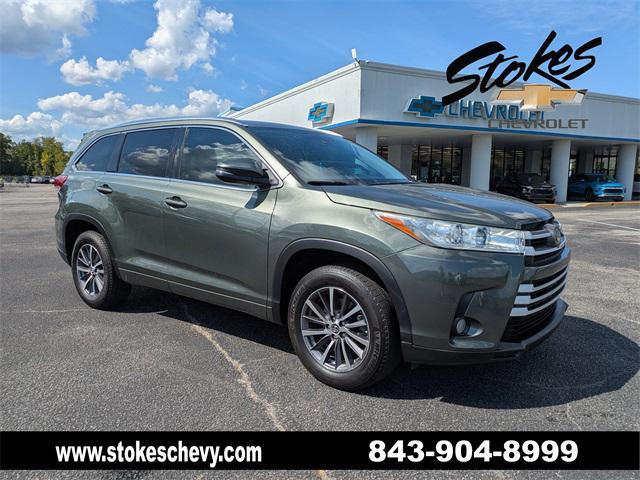 used 2018 Toyota Highlander car, priced at $21,350