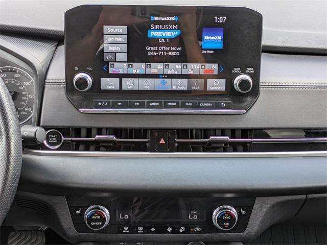 used 2024 Mitsubishi Outlander car, priced at $24,710