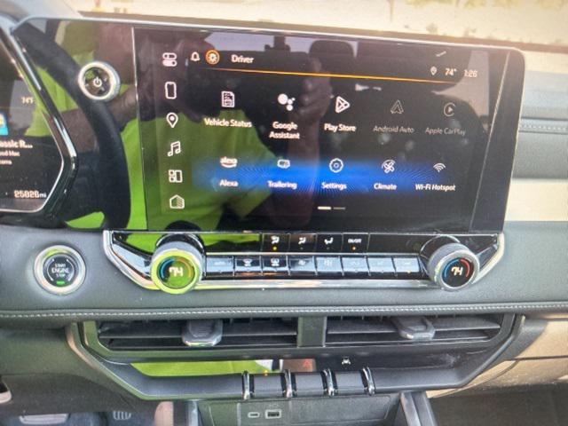 used 2024 Chevrolet Colorado car, priced at $32,990