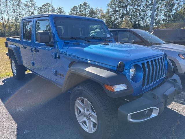 used 2023 Jeep Gladiator car, priced at $27,824