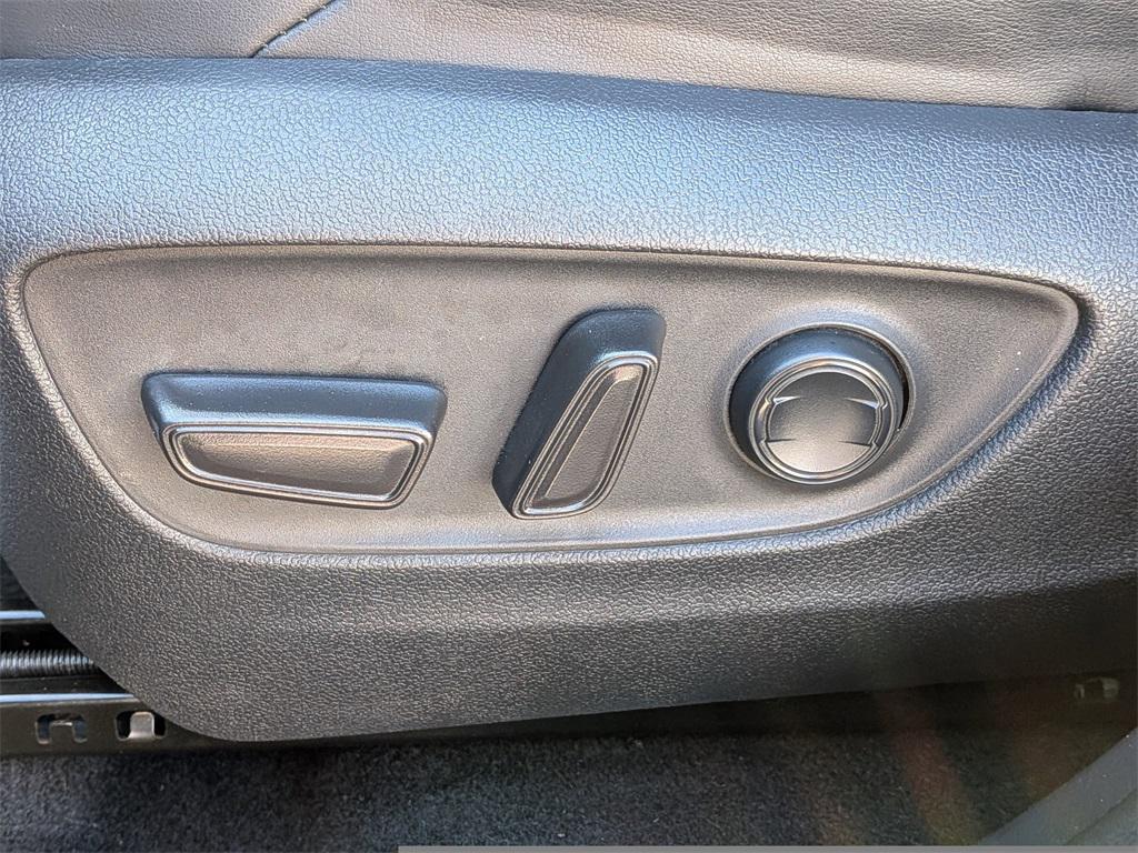 used 2019 Toyota RAV4 car, priced at $24,684