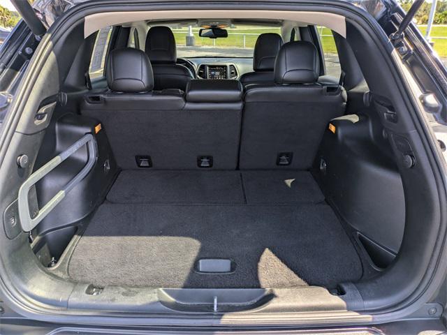 used 2018 Jeep Cherokee car, priced at $12,990