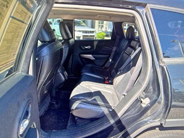 used 2018 Jeep Cherokee car, priced at $11,750