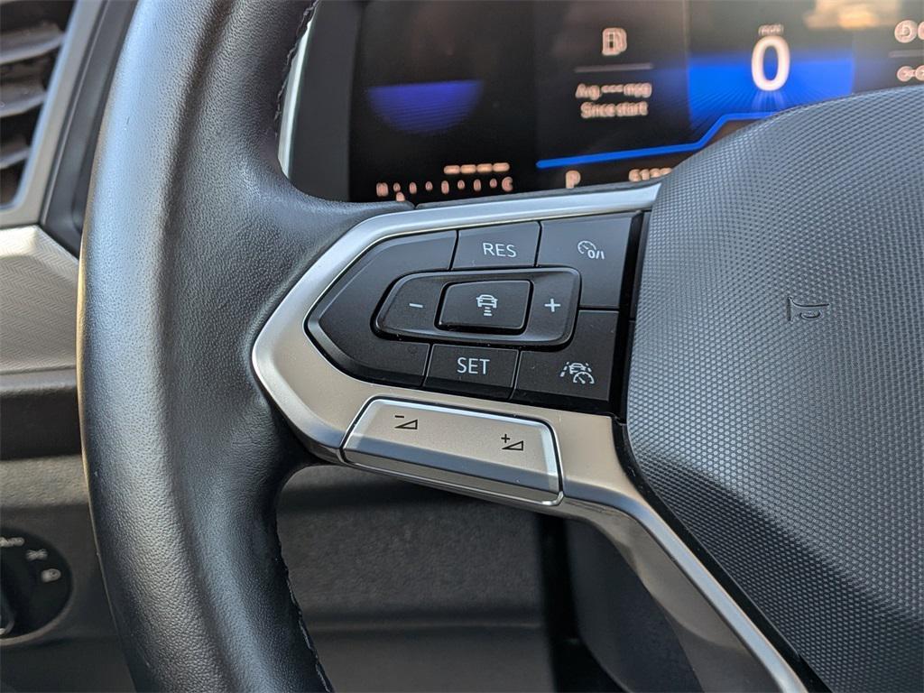 used 2024 Volkswagen Jetta car, priced at $15,995