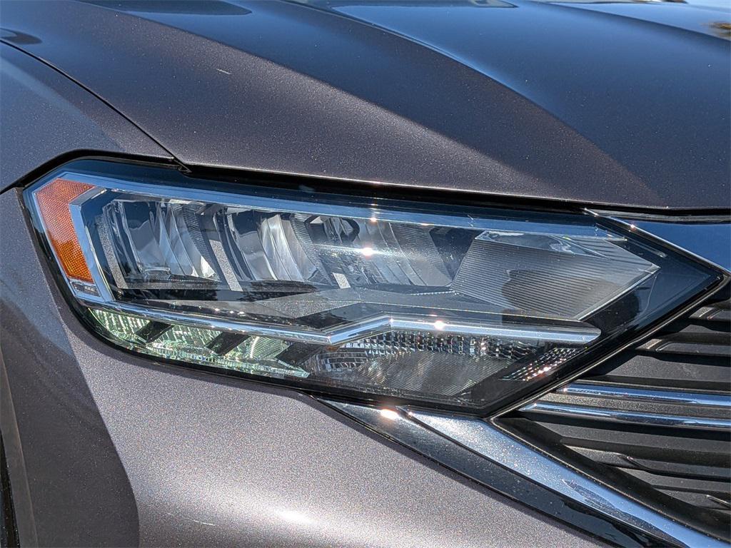 used 2024 Volkswagen Jetta car, priced at $15,995