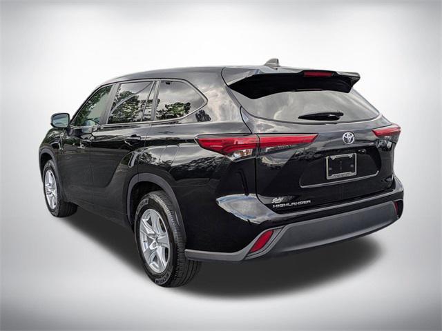 used 2023 Toyota Highlander car, priced at $31,965