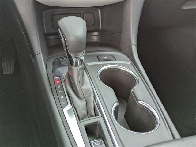 used 2022 Chevrolet Equinox car, priced at $19,905