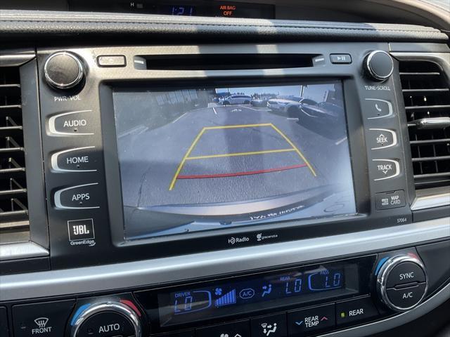 used 2015 Toyota Highlander car, priced at $22,000