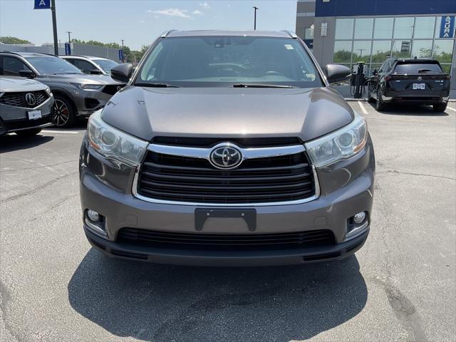 used 2015 Toyota Highlander car, priced at $22,000
