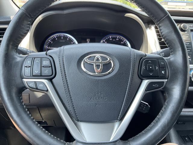 used 2015 Toyota Highlander car, priced at $22,000