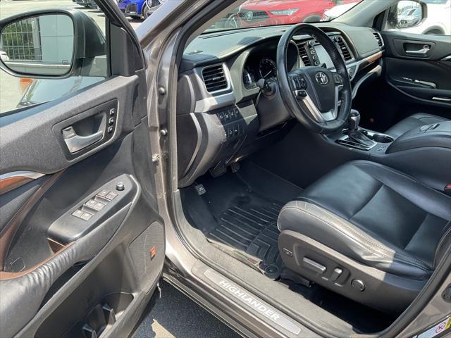 used 2015 Toyota Highlander car, priced at $22,000