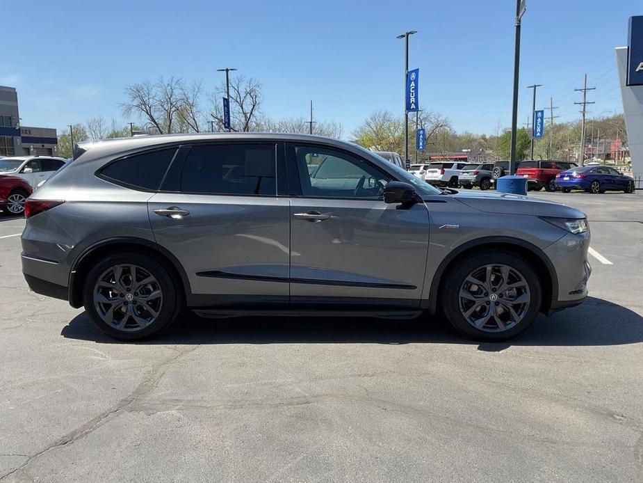 used 2022 Acura MDX car, priced at $38,000