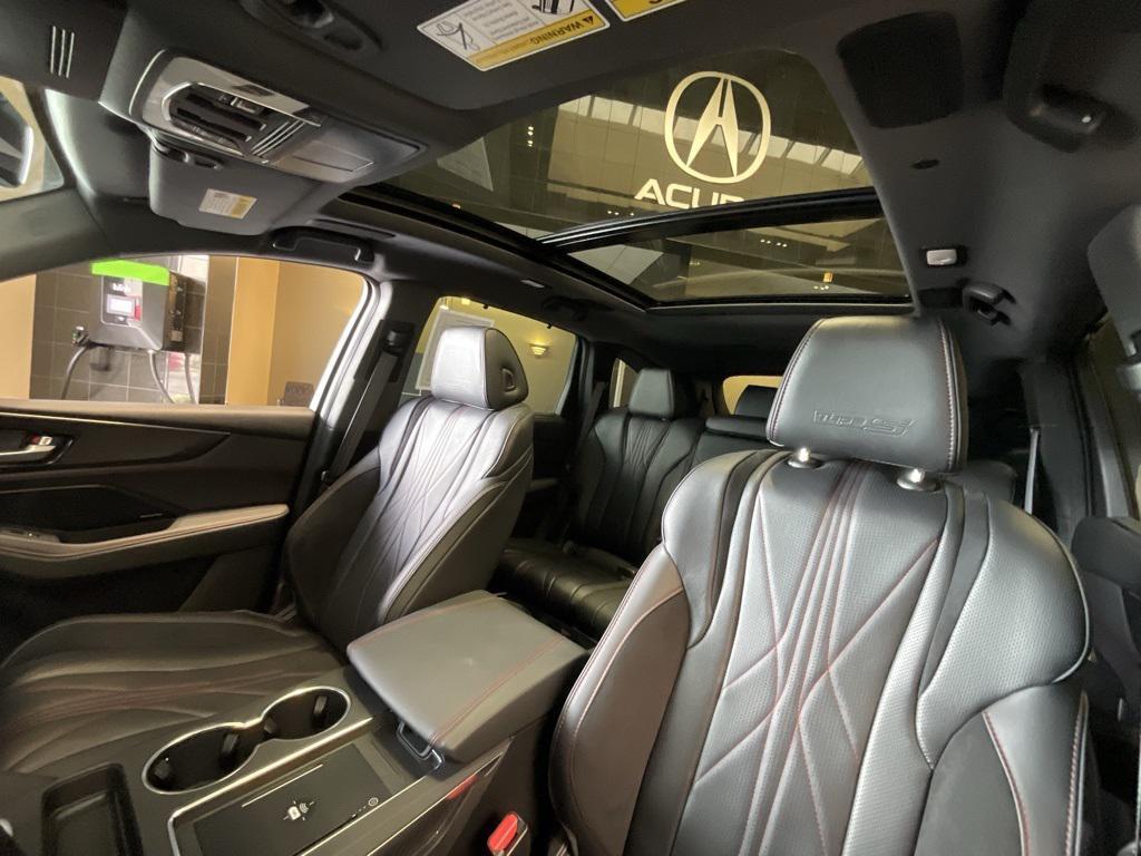 used 2025 Acura MDX car, priced at $70,500
