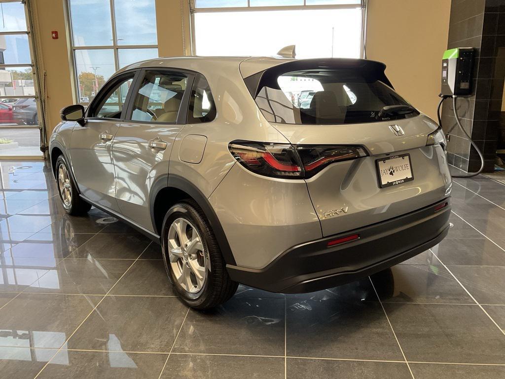 used 2025 Honda HR-V car, priced at $26,500