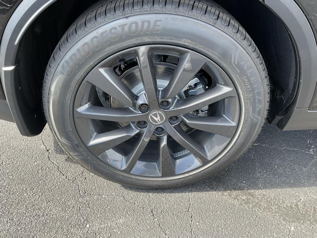 new 2026 Acura MDX car, priced at $64,350