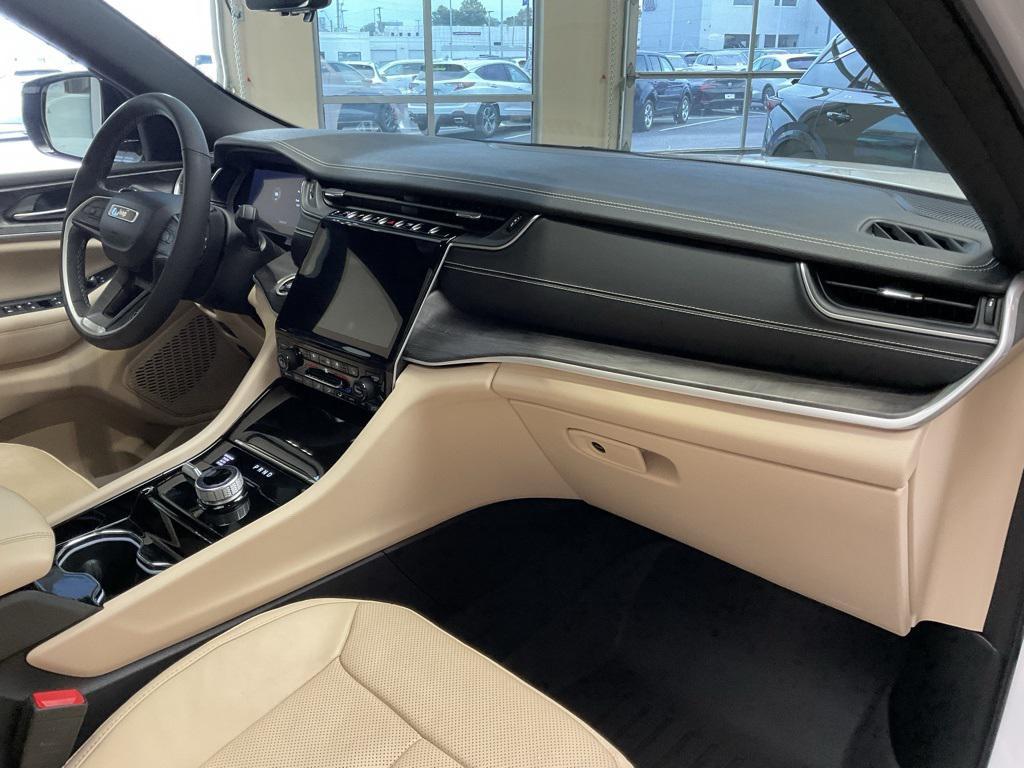 used 2023 Jeep Grand Cherokee car, priced at $33,000