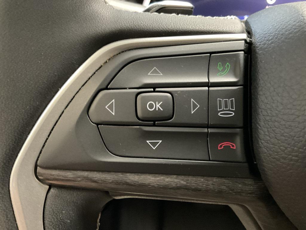 used 2023 Jeep Grand Cherokee car, priced at $33,000