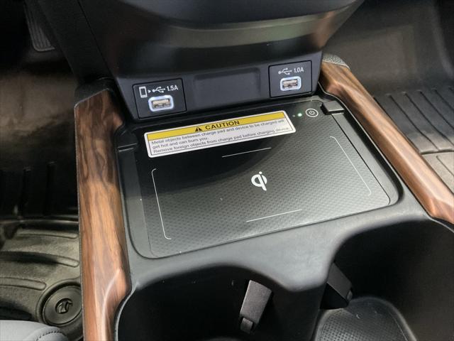 used 2022 Honda CR-V car, priced at $31,999