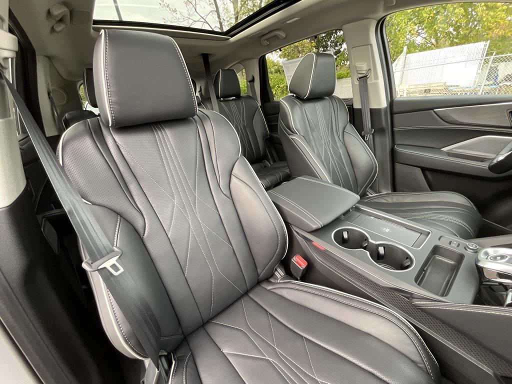 new 2026 Acura MDX car, priced at $68,250