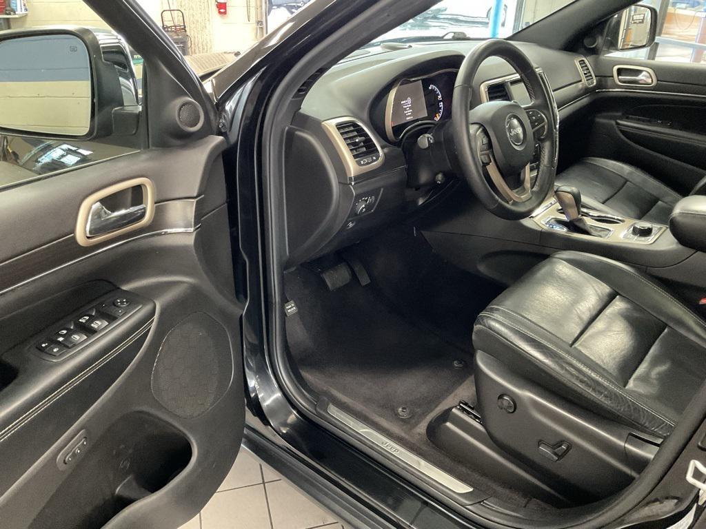 used 2017 Jeep Grand Cherokee car, priced at $16,000