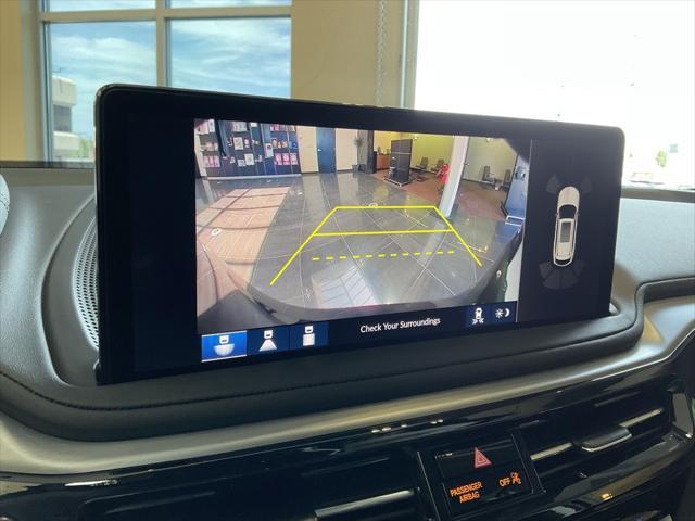 used 2025 Acura MDX car, priced at $55,000