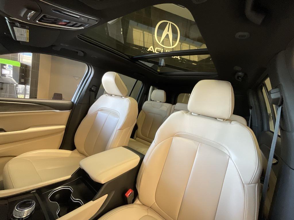 used 2024 Jeep Grand Cherokee car, priced at $38,700