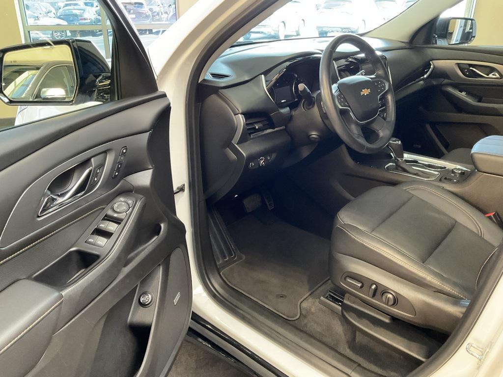 used 2018 Chevrolet Traverse car, priced at $21,000