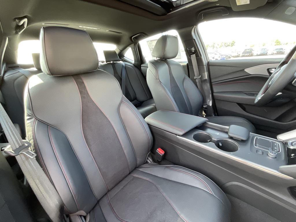 new 2025 Acura TLX car, priced at $52,195