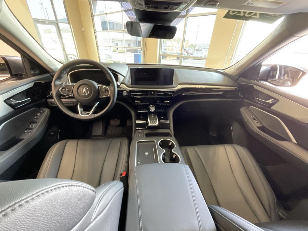 used 2025 Acura MDX car, priced at $50,500