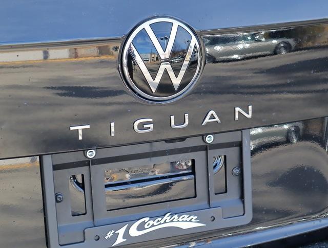 new 2024 Volkswagen Tiguan car, priced at $36,552
