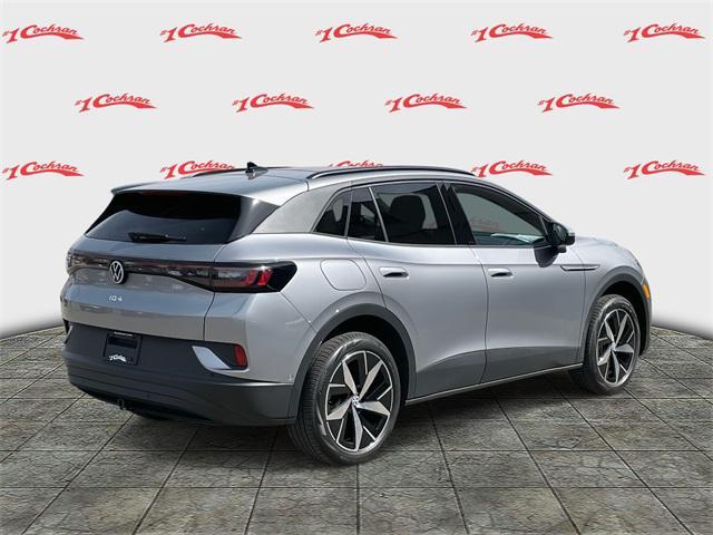 new 2025 Volkswagen ID.4 car, priced at $51,261