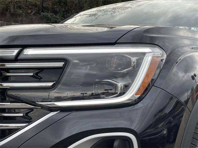 new 2026 Volkswagen Atlas car, priced at $49,432