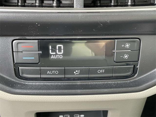 new 2025 Volkswagen Atlas car, priced at $37,668