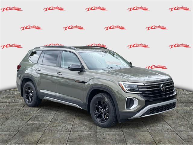 new 2025 Volkswagen Atlas car, priced at $47,041